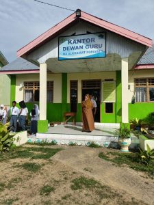 Upacara Peringatan Hari Pahlawan di Pondok Pesantren Alkhairaat Popayato Berlangsung Khidmat