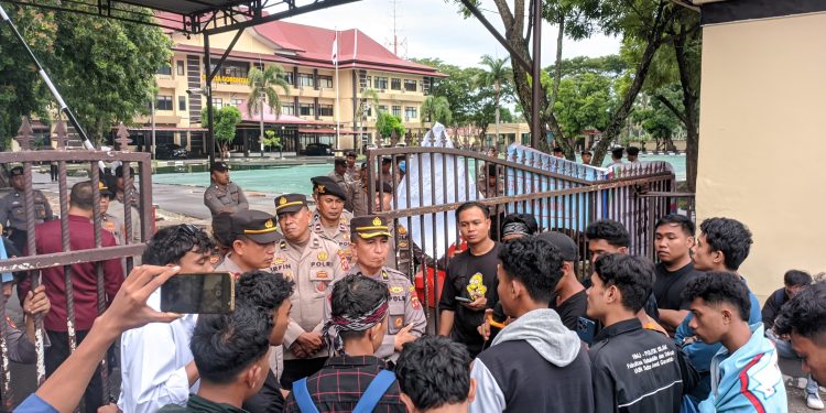 Suara Perlawanan dari Popayato: PPMPB-G Menuntut PT Loka Indah Lestari dan PT Sawit Tiara Nusa Segera Ditutup