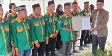 Abdul Hamid Sukoli Lantik Pengurus IKAAL Popayato Periode 2025–2028