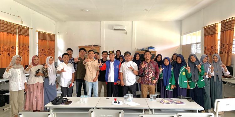 Forum Literasi Nosarara Nosabatutu lakukan Talkshow dan Deklarasi di SMK N 1 Taopa