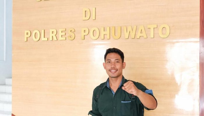 AKTIVIS POPAYATO DESAK PERUSAHAAN IGL dan BTL SEGERA REALISASIKAN HAK PETANI PLASMA